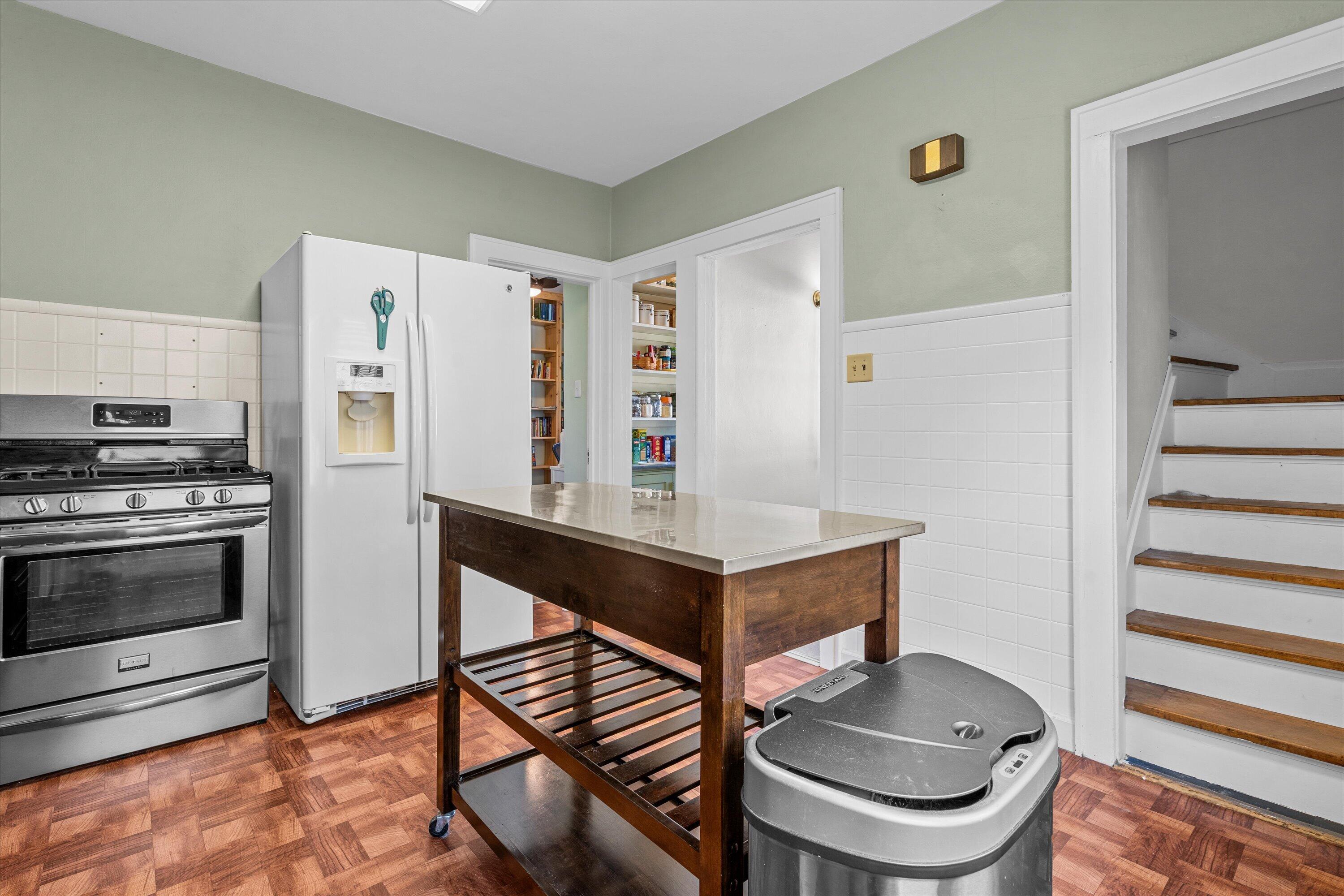 3018 North 74th Street Milwaukee, WI 53210 - Photo 19 of 52 kitchen