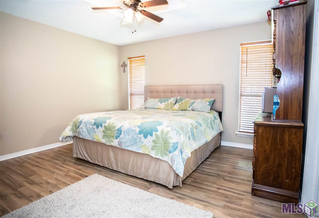 14457 Ridgewood Avenue Prairieville, LA 70769 - Photo 11 of 15 Gallery Image 11