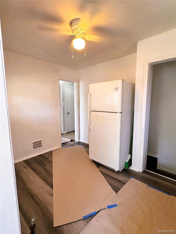 8835 Whitcomb Detroit, MI 48228 - Photo 10 of 22 Gallery Image 10
