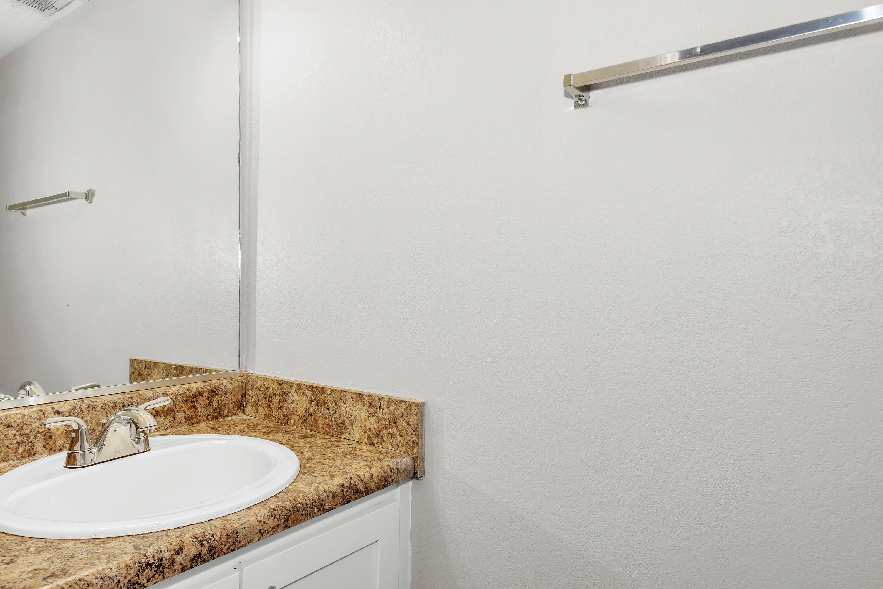 779 Stevens Creek Road Augusta, GA 30907 - Photo 28 of 51 35-777 B Stevens Creek Rd Interior-16