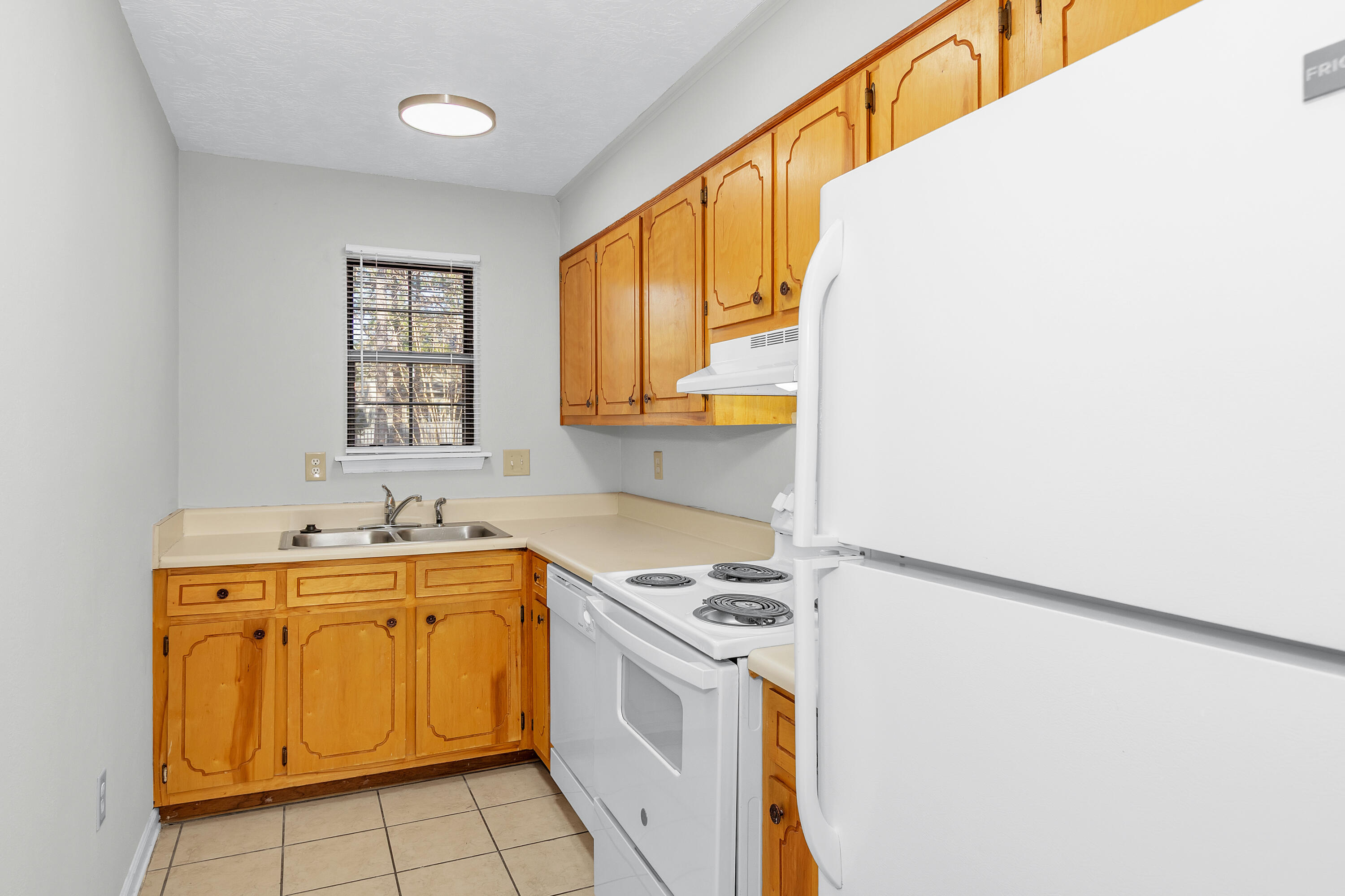 779 Stevens Creek Road Augusta, GA 30907 - Photo 7 of 51 39-779 A Stevens Creek Rd Interior-4