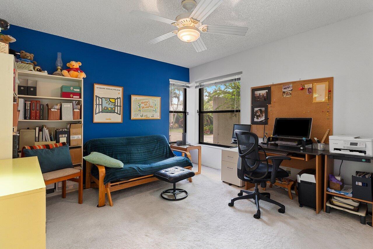 21300 Placida Terrace Boca Raton, FL 33433 - Photo 13 of 19 13