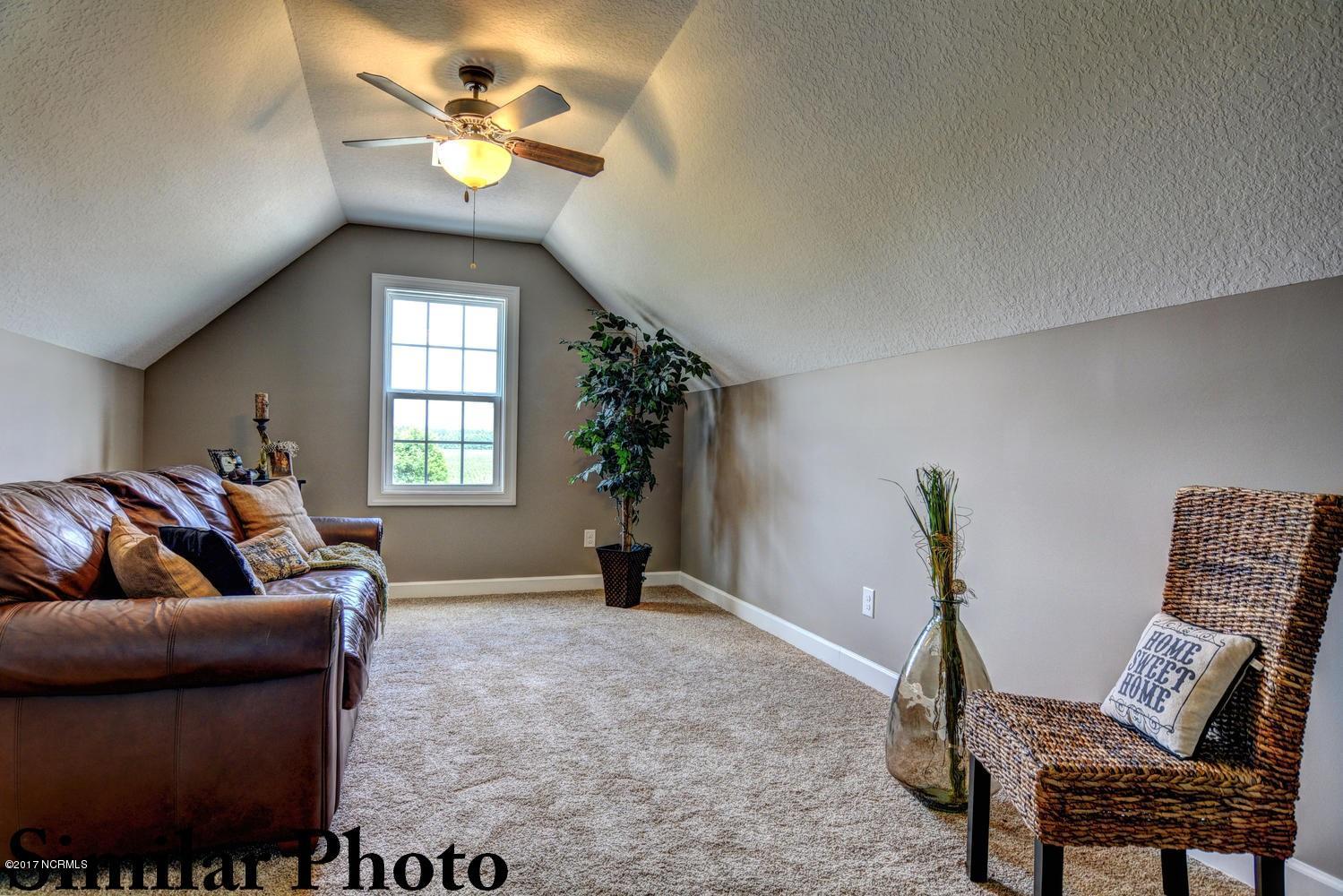 1174 Beaver Creek Road Deep Run, NC 28525 - Photo 18 of 21 1100 Comfort Rd Richlands NC-large-025-D