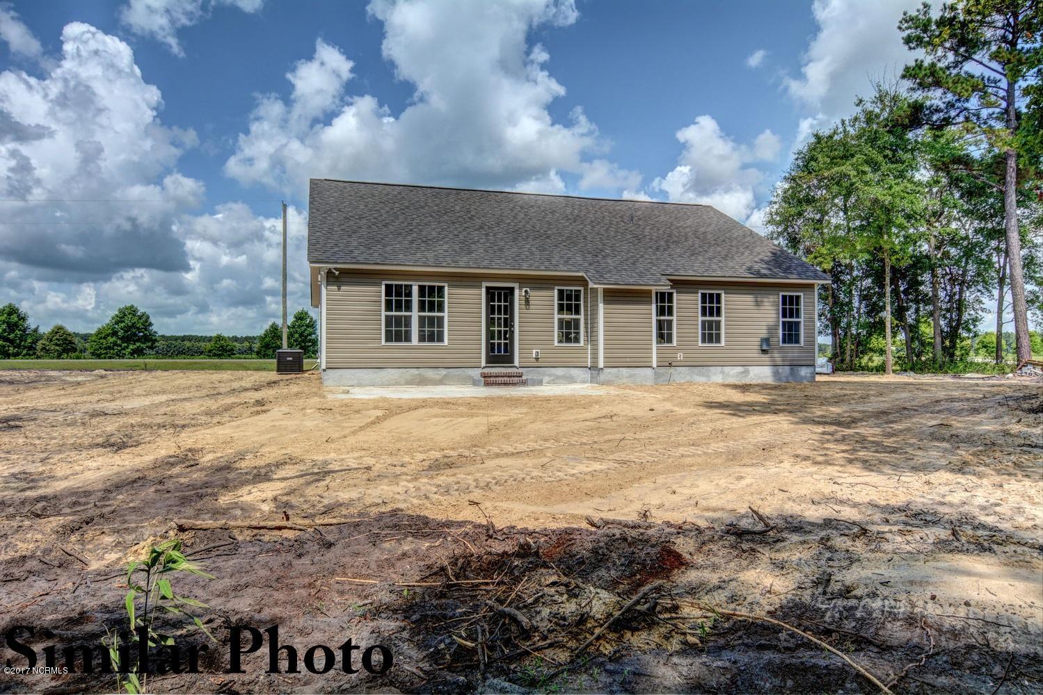1174 Beaver Creek Road Deep Run, NC 28525 - Photo 20 of 21 1100 Comfort Rd Richlands NC-large-027-D