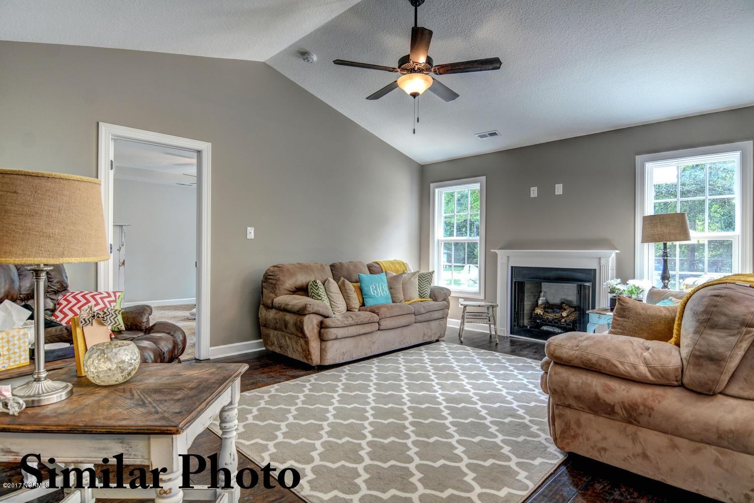 1174 Beaver Creek Road Deep Run, NC 28525 - Photo 6 of 21 1100 Comfort Rd Richlands NC-large-008-D