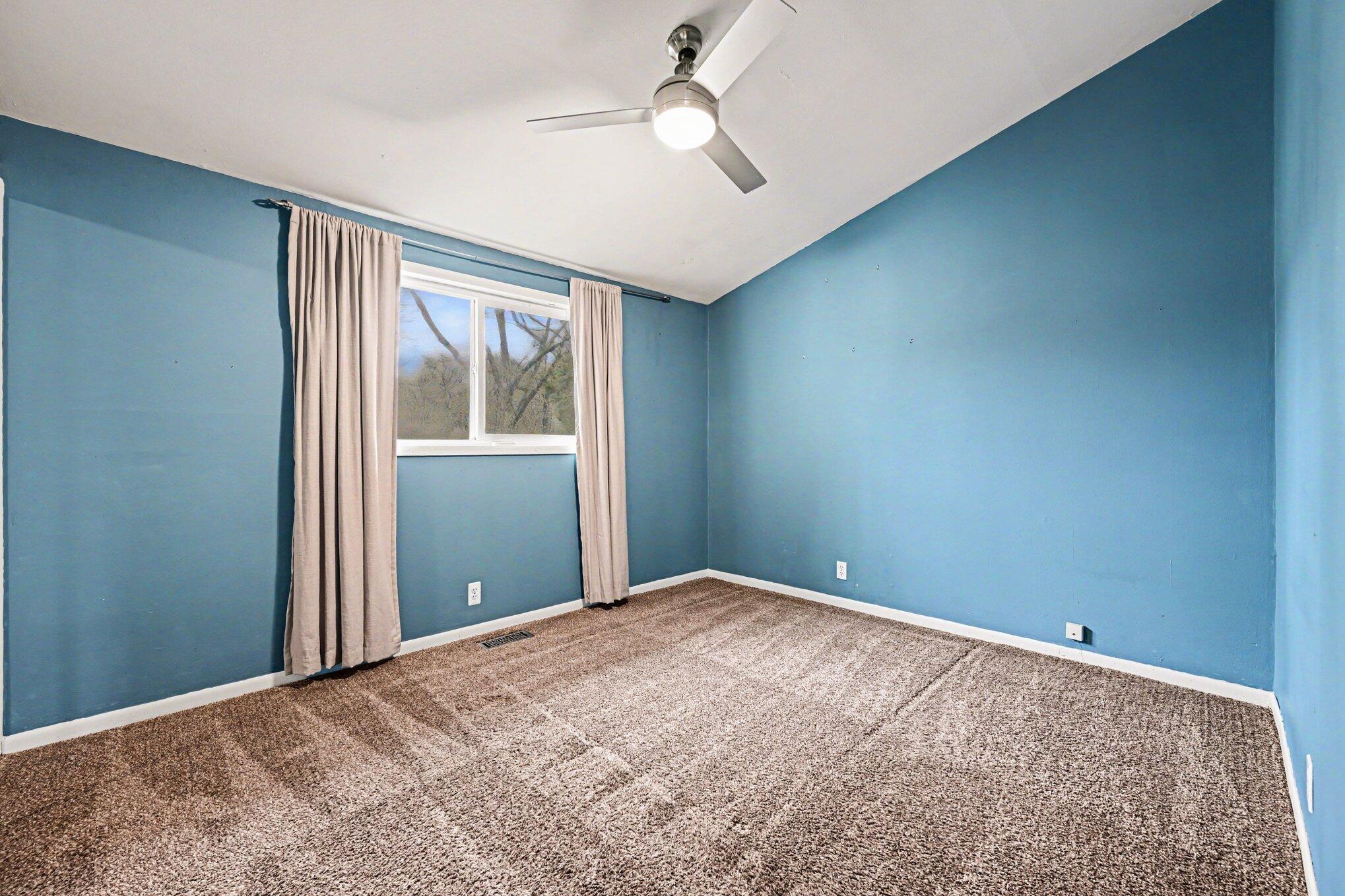 2840 Canterbury Road Ann Arbor, MI 48104 - Photo 15 of 28 017_file_3401