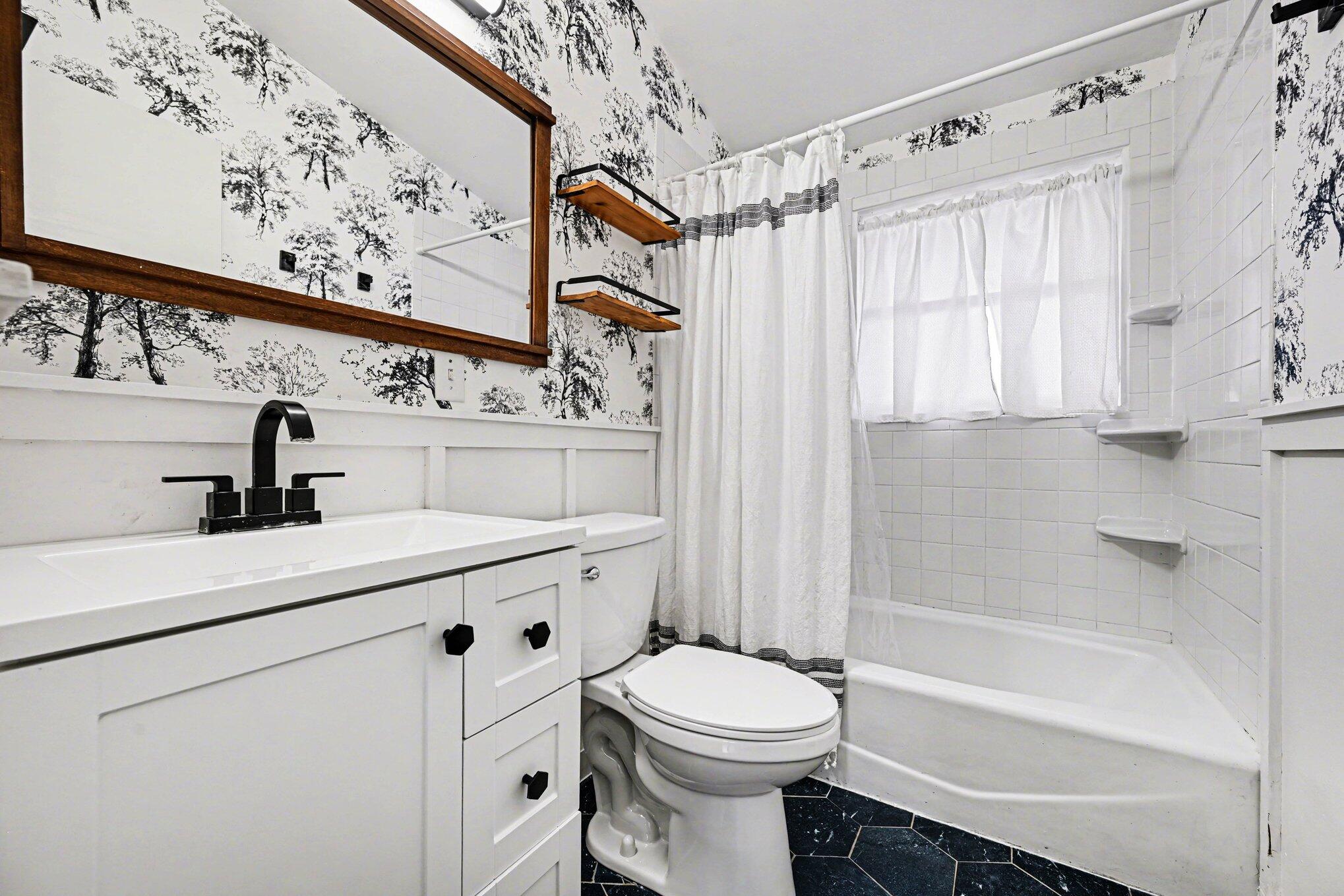 2840 Canterbury Road Ann Arbor, MI 48104 - Photo 18 of 28 016_file_7099