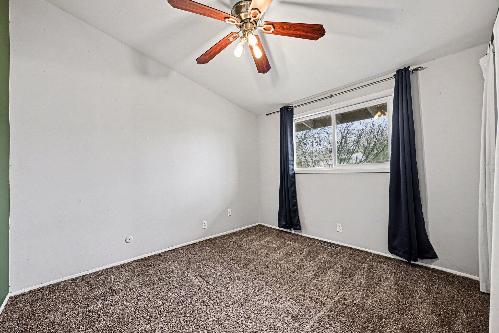 2840 Canterbury Road Ann Arbor, MI 48104 - Photo 21 of 28 022_file_3680