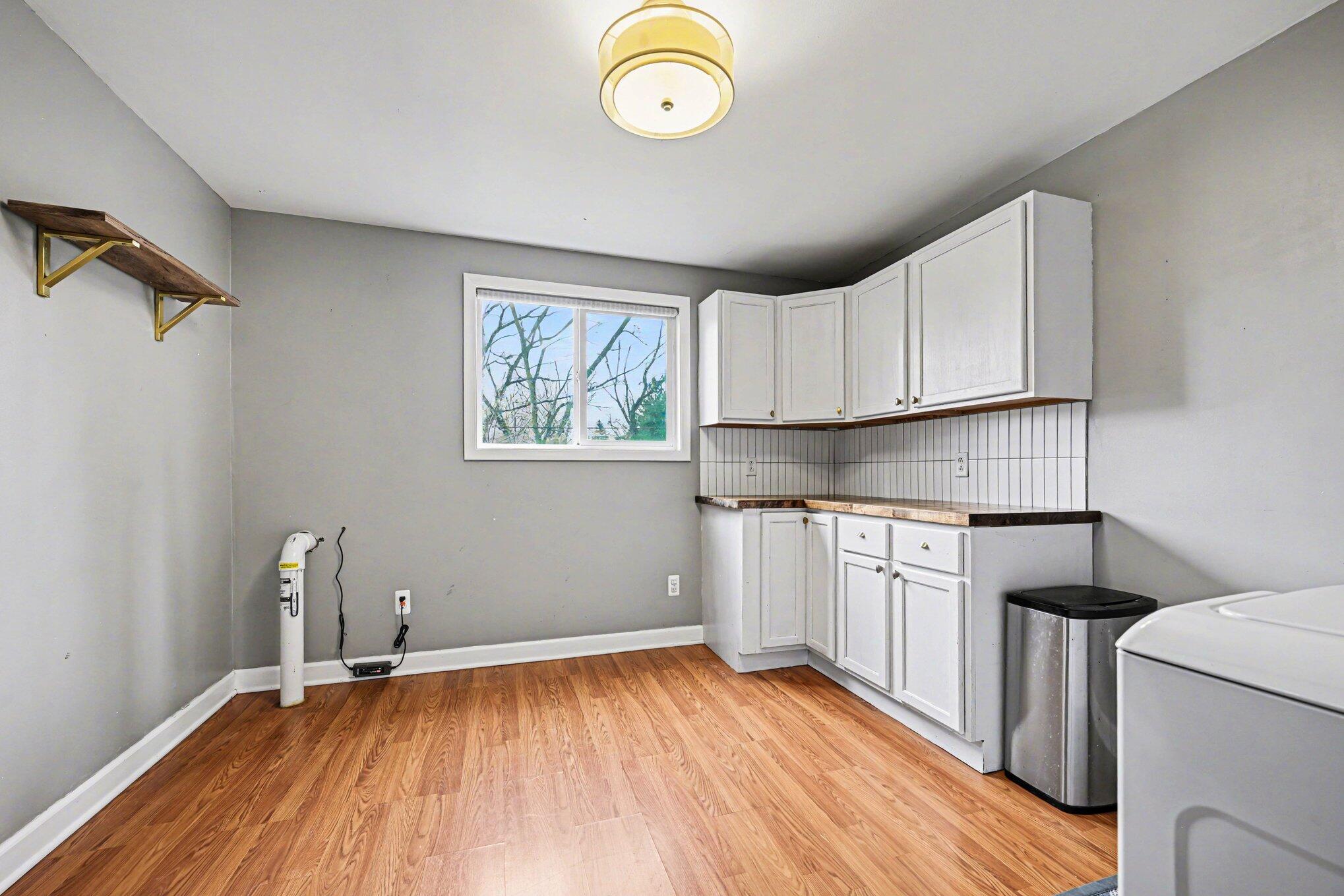 2840 Canterbury Road Ann Arbor, MI 48104 - Photo 24 of 28 012_file_6738