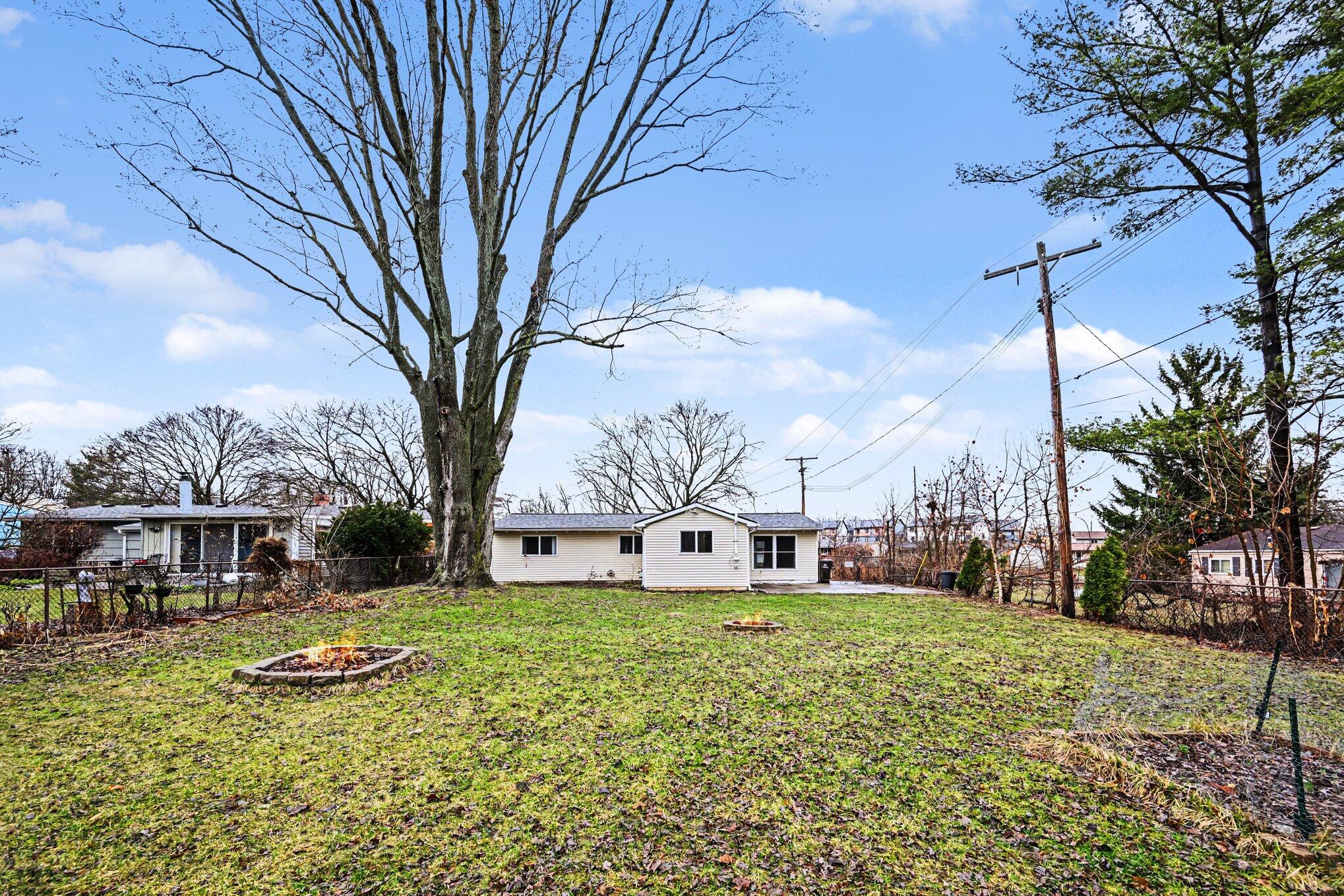 2840 Canterbury Road Ann Arbor, MI 48104 - Photo 26 of 28 025_file_8254