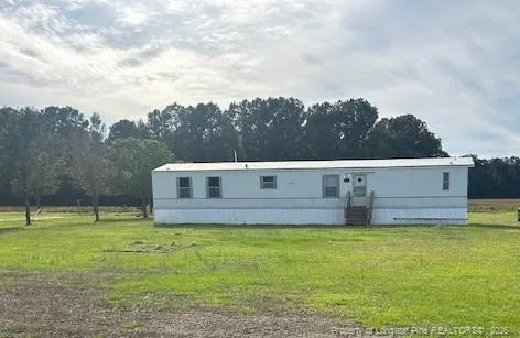 $950 | 14850 Nc Highway, Lumberton, NC 28360