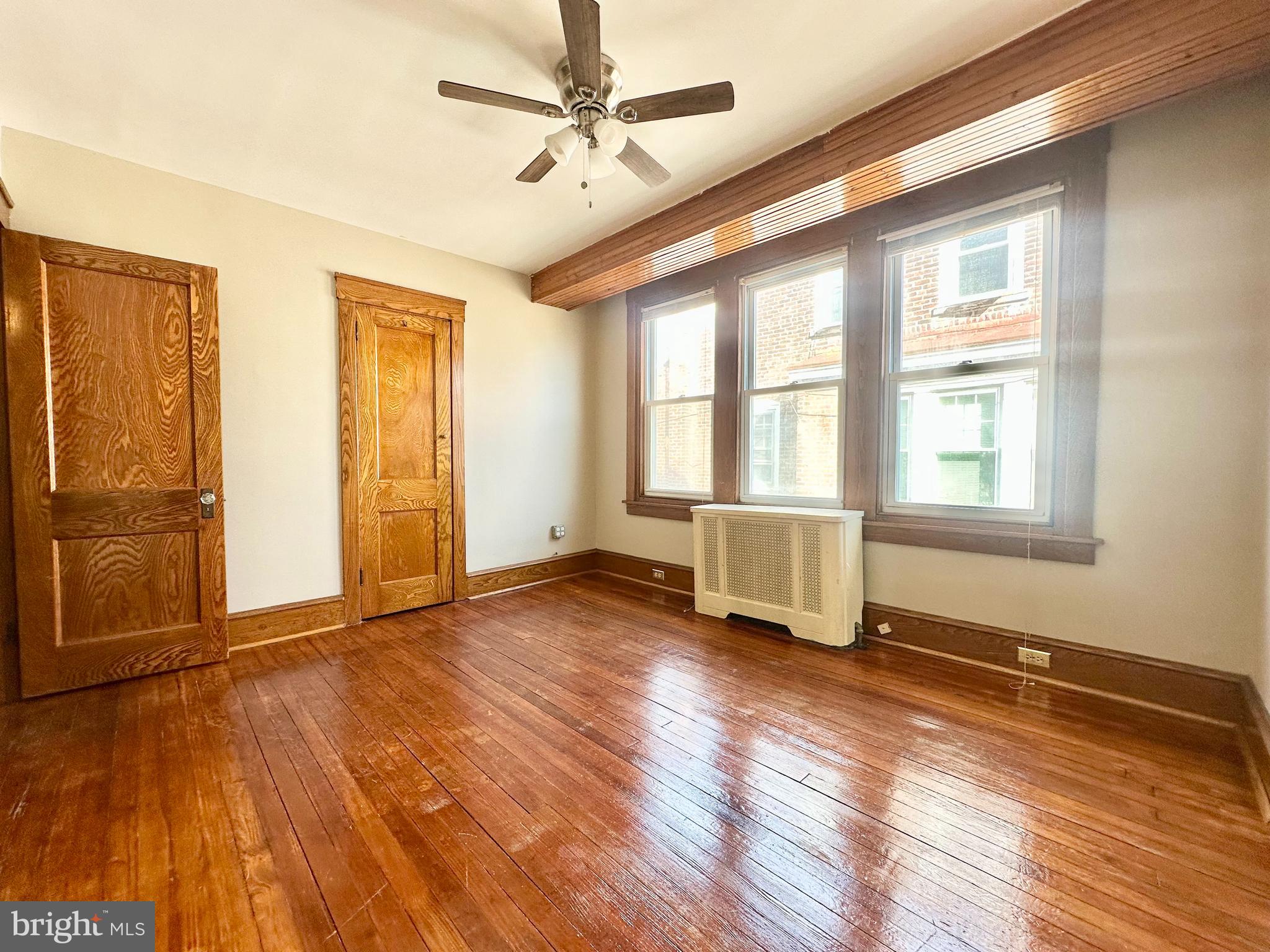 541 Walnut Lane Philadelphia, PA 19128 - Photo 21 of 35 BEDROOM TWO