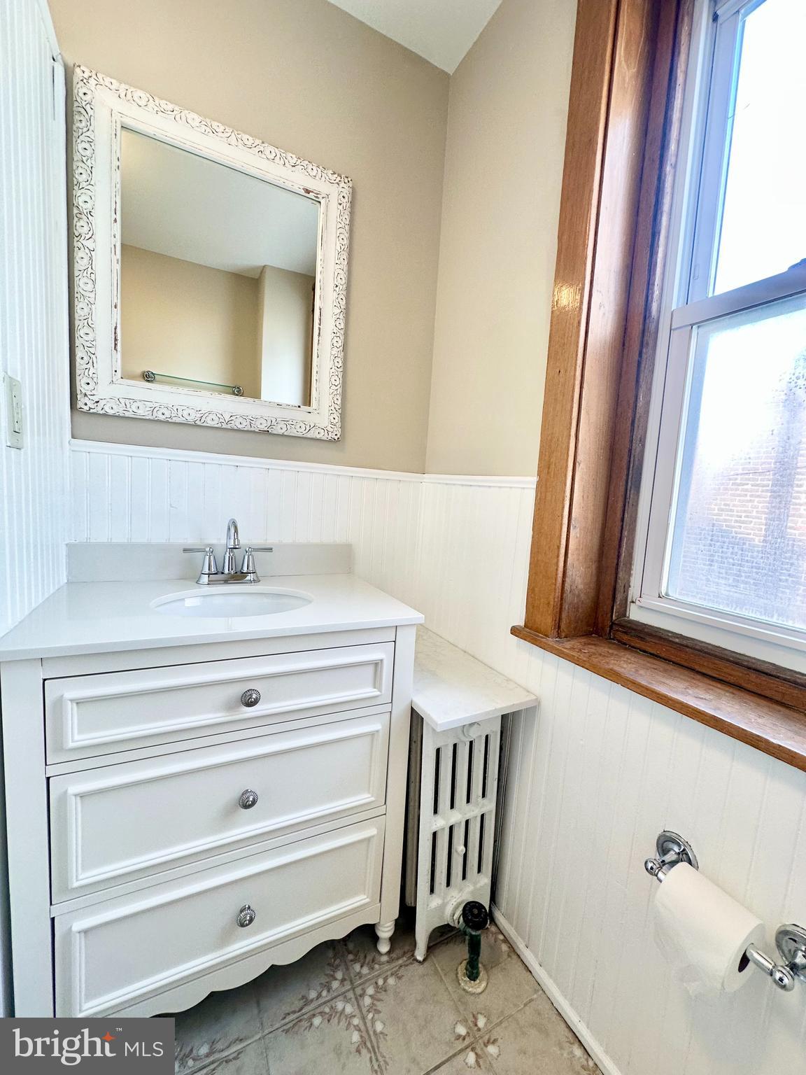 541 Walnut Lane Philadelphia, PA 19128 - Photo 25 of 35 HALL BATH VANITY AREA