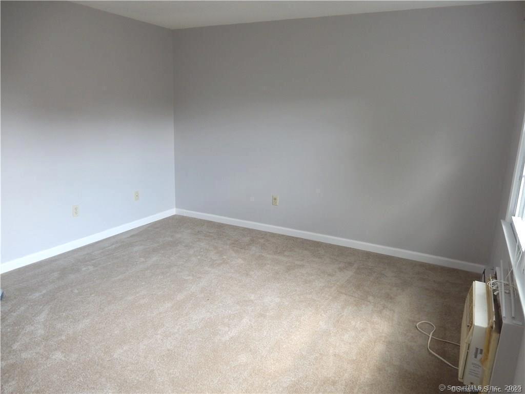 617 Center Street, Unit D Manchester, CT 06040 - Photo 14 of 18 a view of room