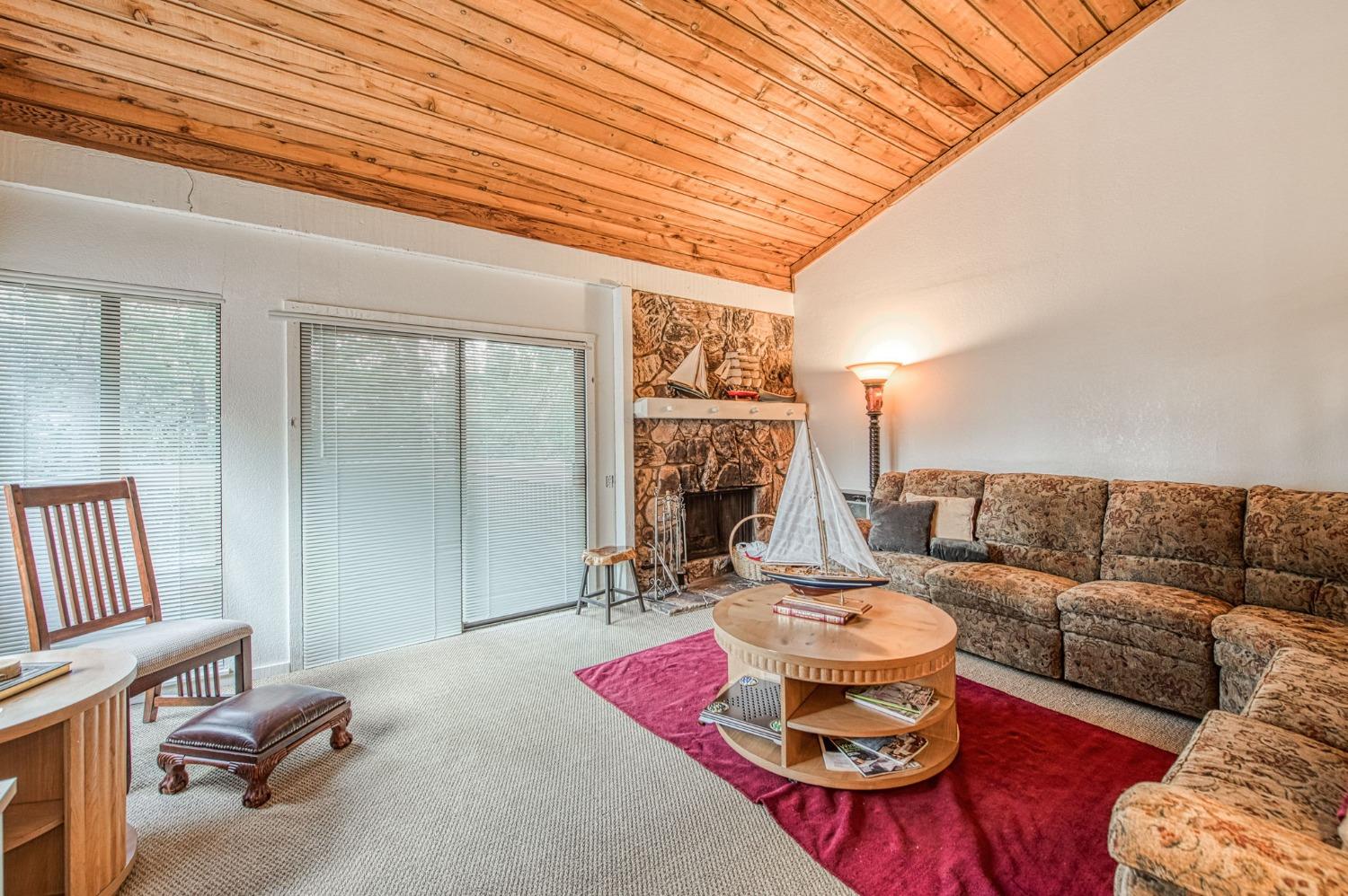 62721 Huntington Vista Road, Unit 119 Mono Hot Springs, CA 93642 - Photo 13 of 27