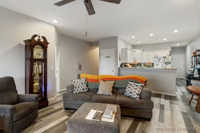 $310,000 | 67 Cedar Heights Lane, Unit 1C, Camdenton, MO 65020