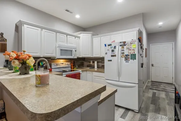 $310,000 | 67 Cedar Heights Lane, Unit 1C, Camdenton, MO 65020