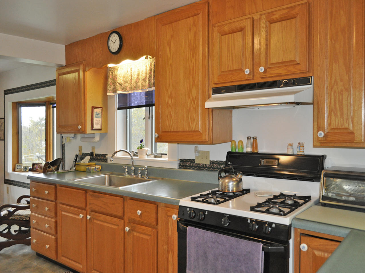 39 Baldwin Road Nobleboro, ME 04555 - Photo 8 of 34 Kitchen 2 1280