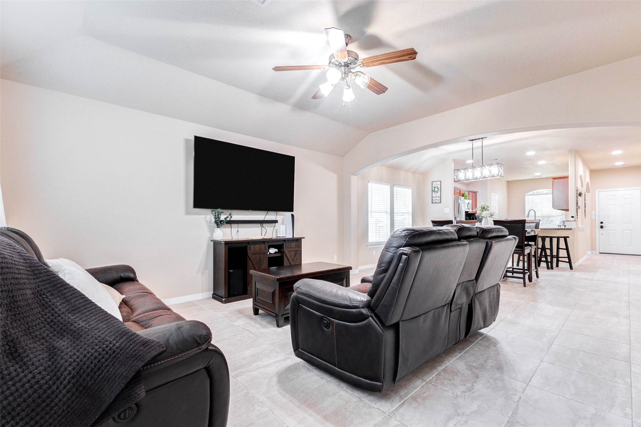 7039 Primrose Road Baytown, TX 77521 - Photo 12 of 25