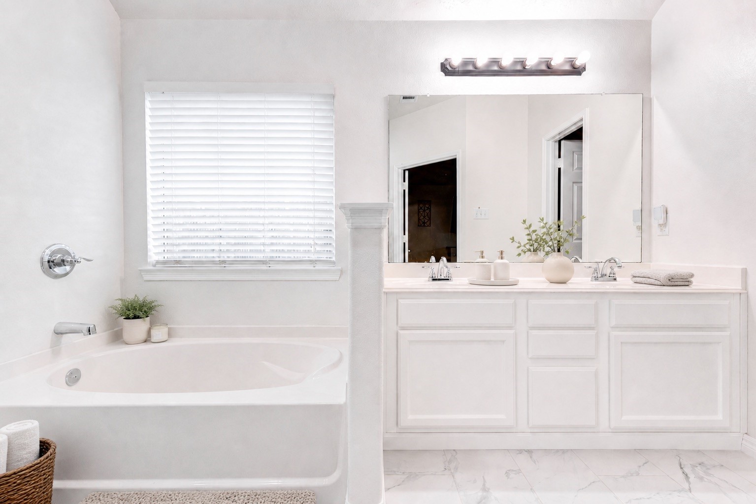 7039 Primrose Road Baytown, TX 77521 - Photo 16 of 25 Primary bathroom with dual sinks and ample vanity space