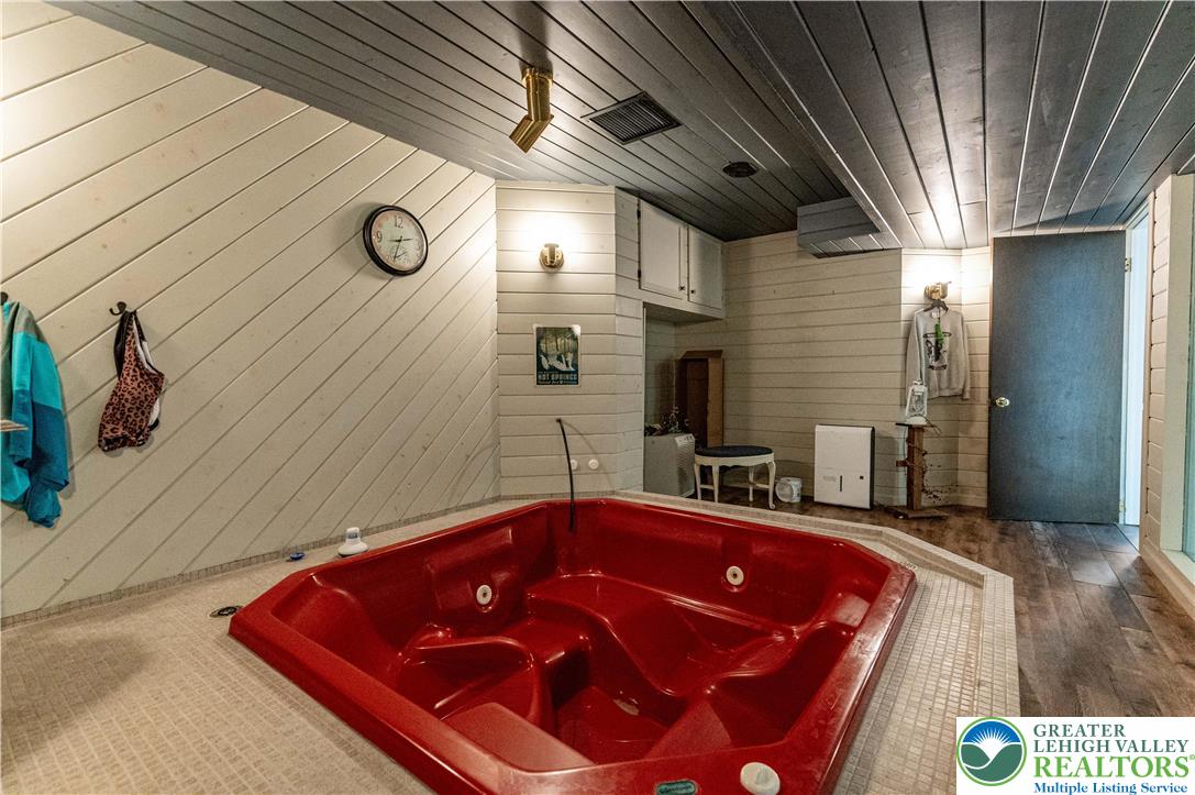 518 Bauer Road Bath, PA 18014 - Photo 47 of 59