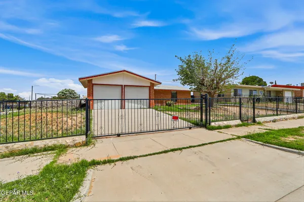 $194,950 | 2168 Septiembre Drive, El Paso, TX 79935