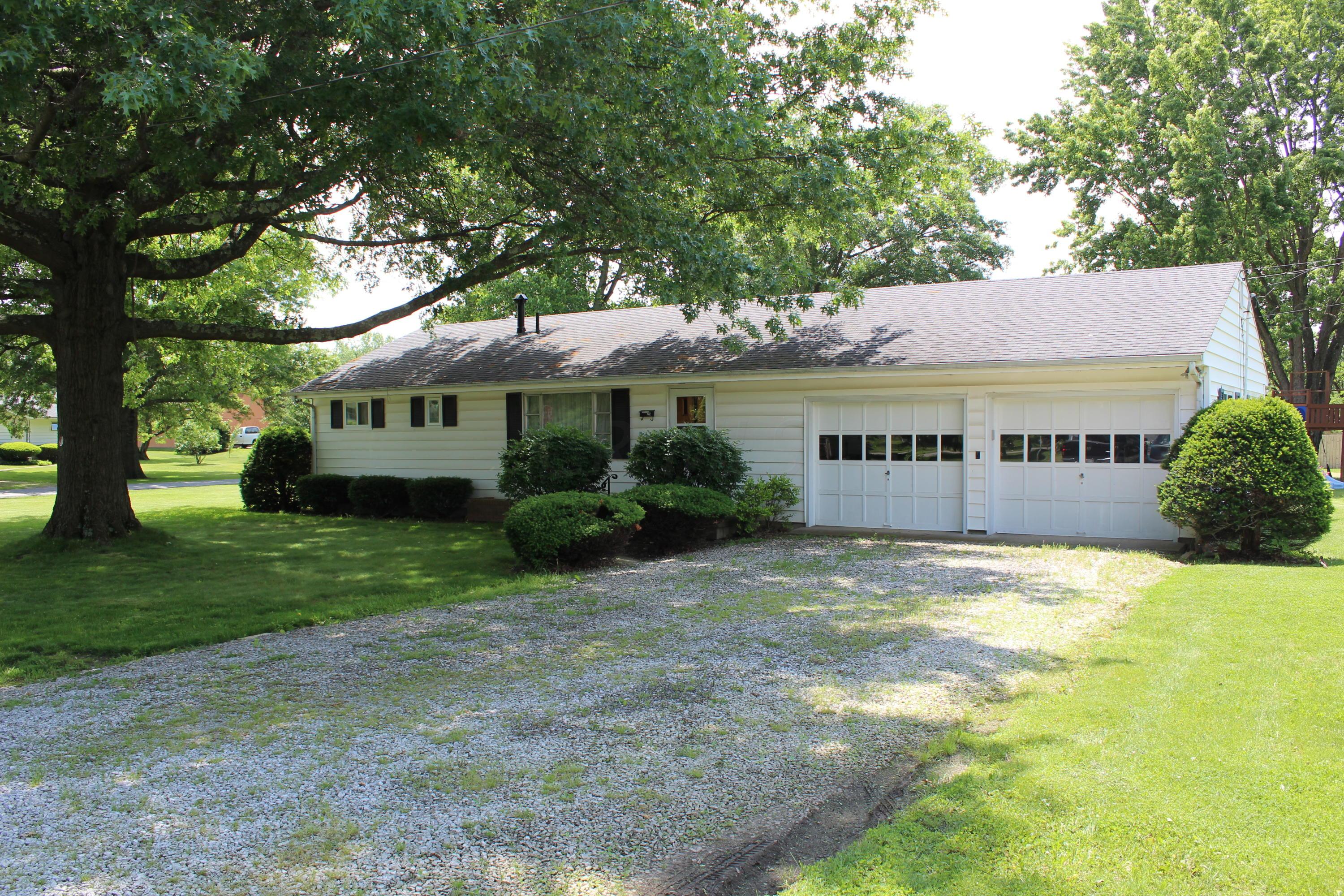 25 Spring Street Pataskala, OH 43062 - Photo 2 of 15 Gallery Image 2
