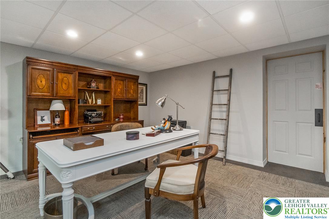 540 Briar Road Pen Argyl, PA 18072 - Photo 59 of 66 A well-appointed office with ample storage provides a productive workspace.