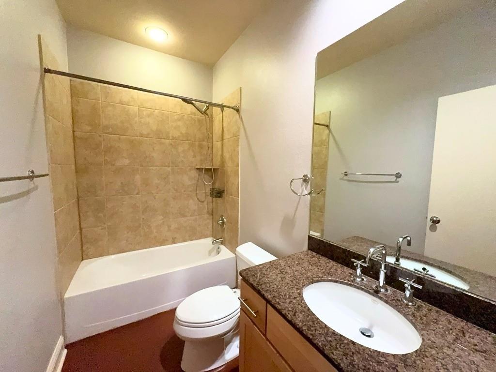 4317 Cedar Springs Road, Unit E Dallas, TX 75219 - Photo 21 of 27