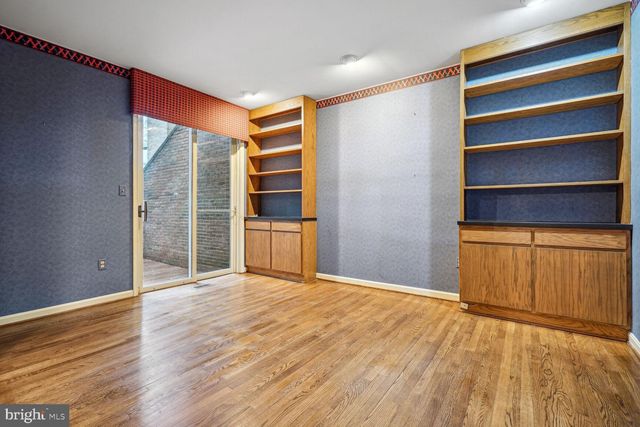 $1,300,000 | 6426 Goldleaf Drive, Bethesda, MD 20817