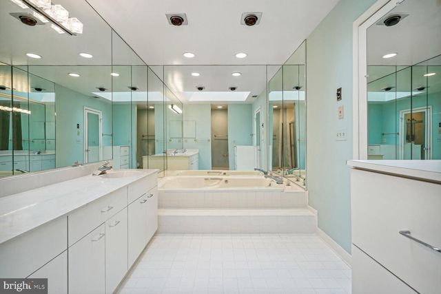 $1,300,000 | 6426 Goldleaf Drive, Bethesda, MD 20817