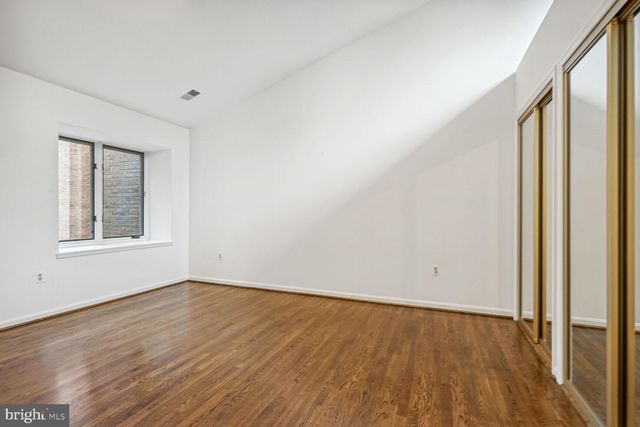 $1,300,000 | 6426 Goldleaf Drive, Bethesda, MD 20817