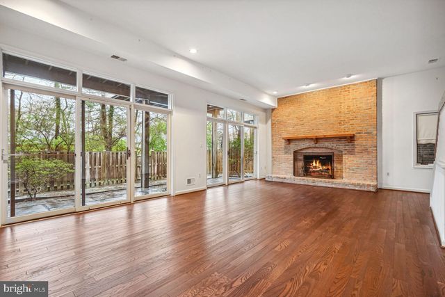 $1,300,000 | 6426 Goldleaf Drive, Bethesda, MD 20817