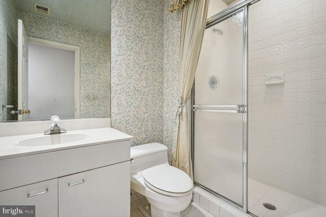 $1,300,000 | 6426 Goldleaf Drive, Bethesda, MD 20817