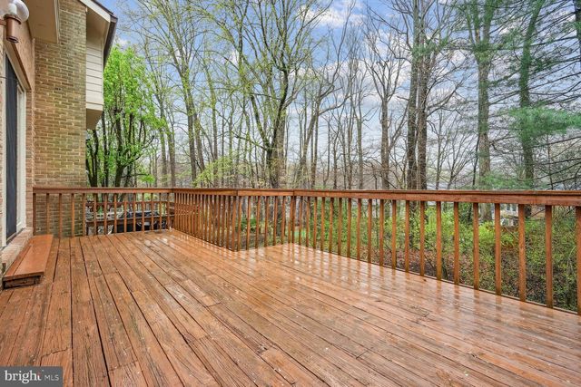 $1,300,000 | 6426 Goldleaf Drive, Bethesda, MD 20817