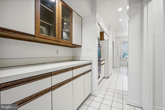 $1,300,000 | 6426 Goldleaf Drive, Bethesda, MD 20817