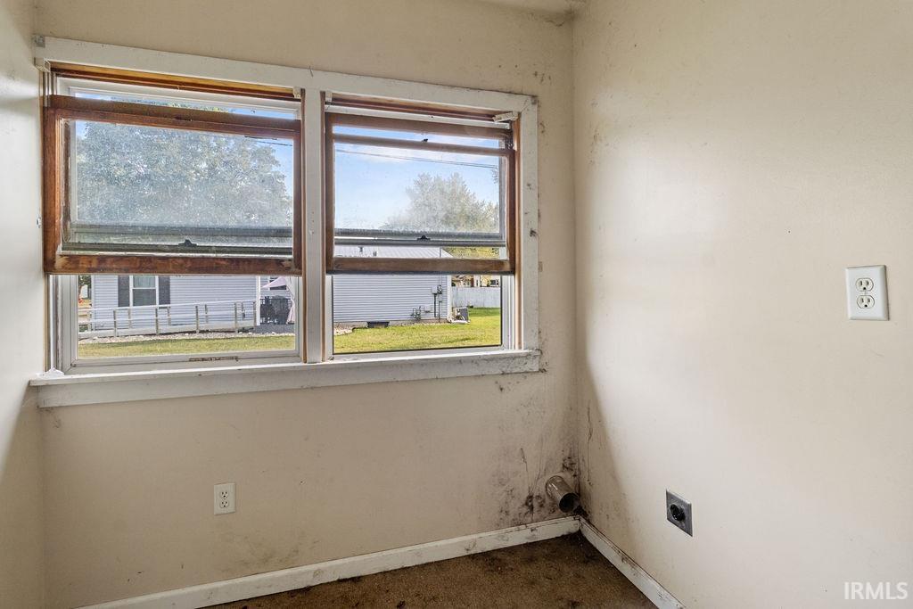 314 Jay Street Rochester, IN 46975 - Photo 22 of 36