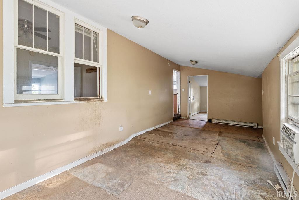 314 Jay Street Rochester, IN 46975 - Photo 30 of 36