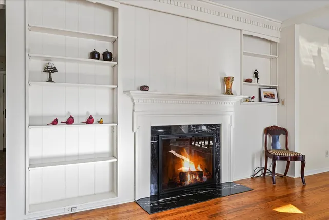 $625,000 | 3 Lake Park Road, Urbana, IL 61802