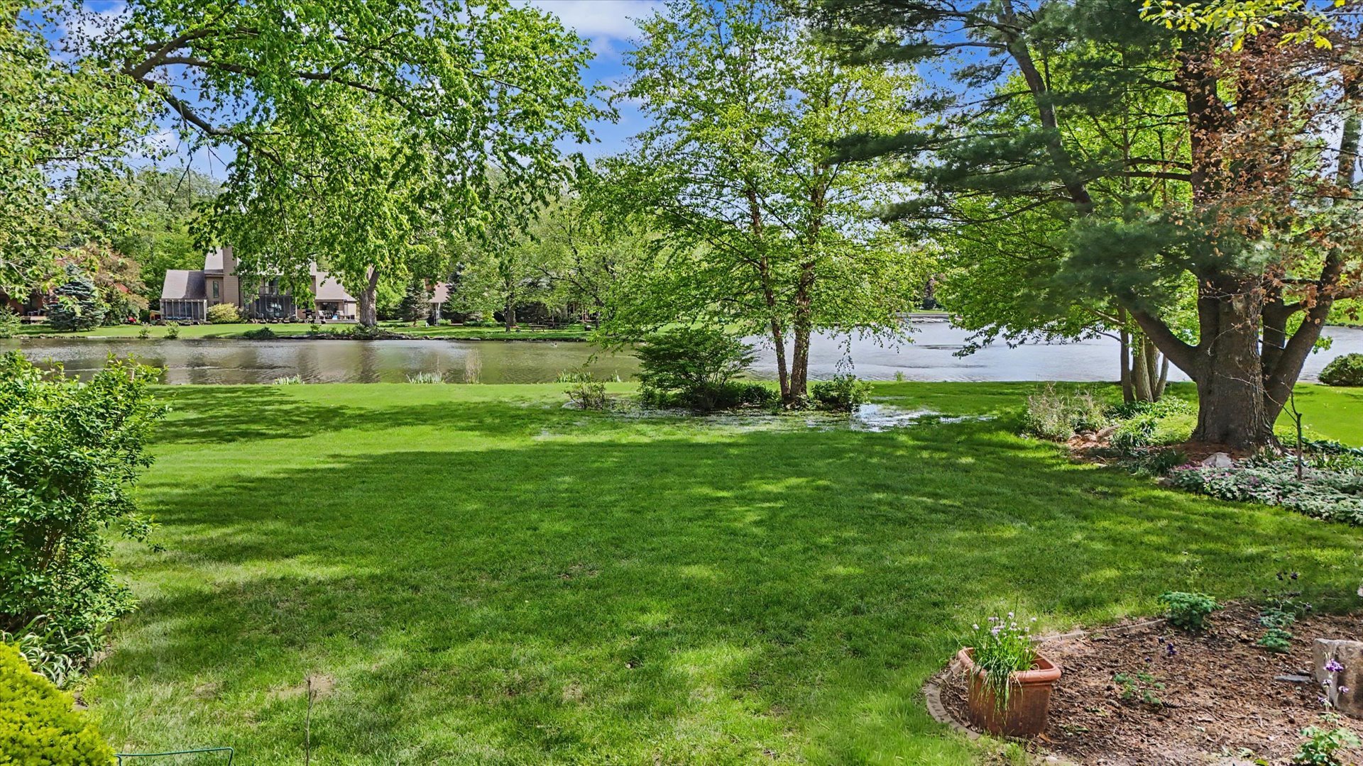 3 Lake Park Road Urbana, IL 61802 - Photo 48 of 54