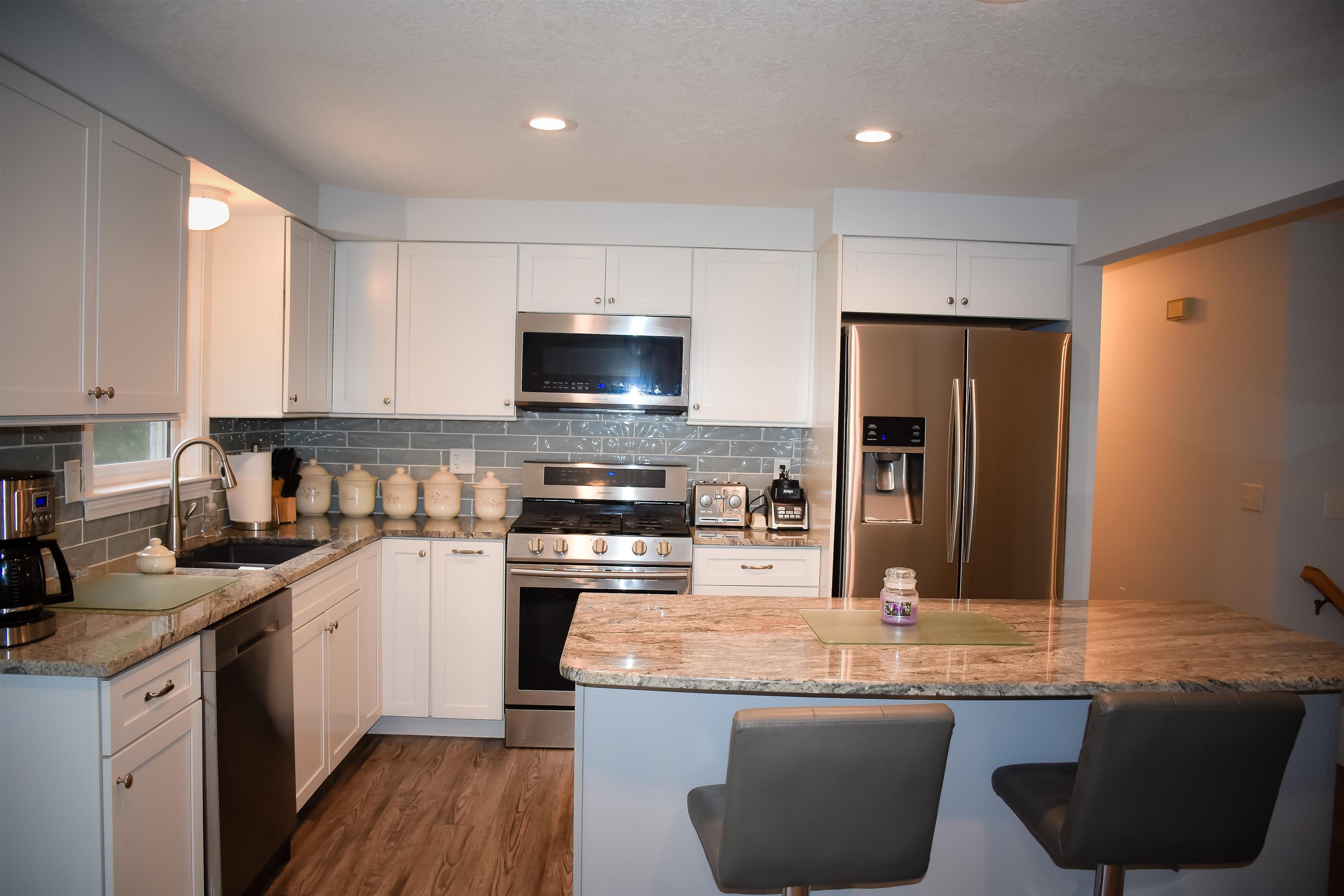 22 Vaughn Road Bow, NH 03304 - Photo 11 of 34