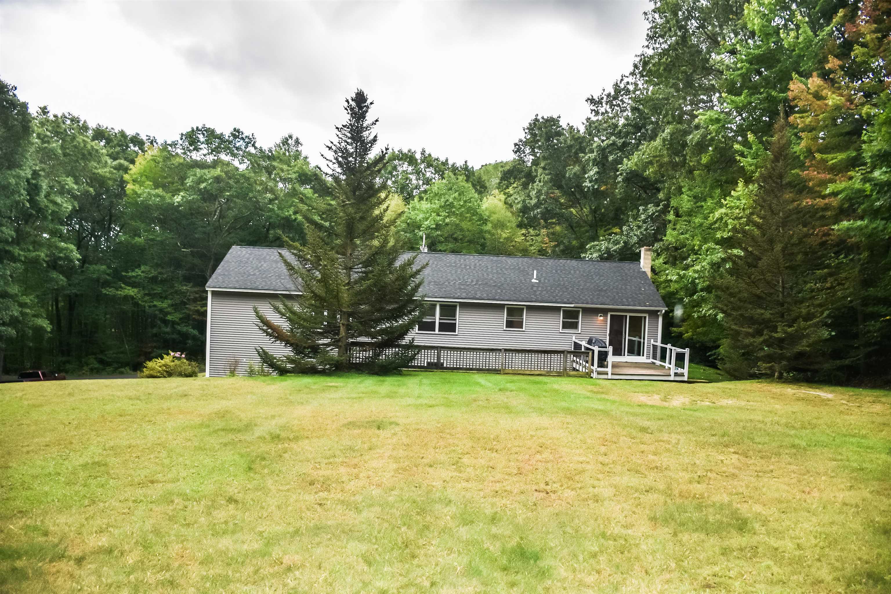 22 Vaughn Road Bow, NH 03304 - Photo 32 of 34