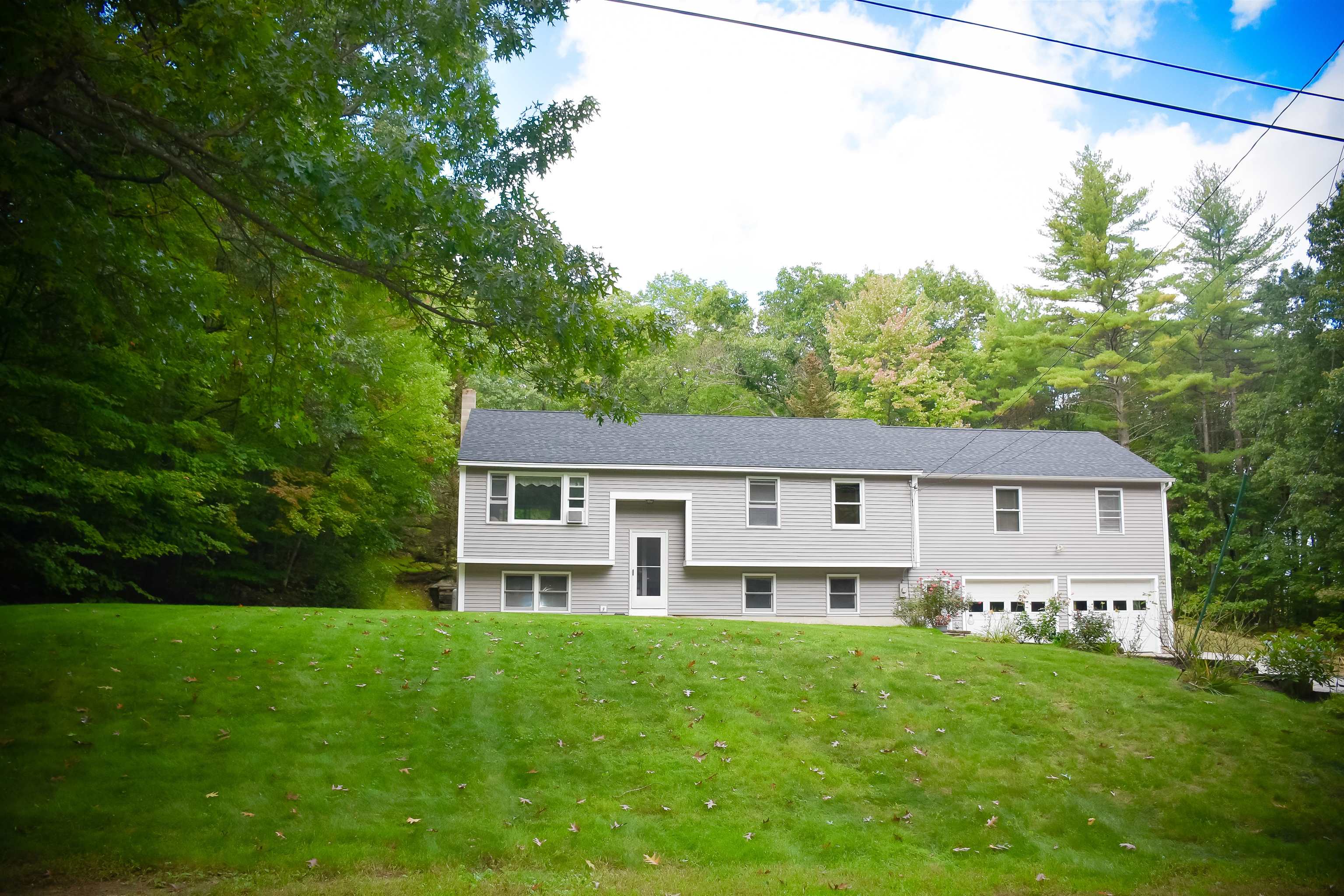 22 Vaughn Road Bow, NH 03304 - Photo 5 of 34