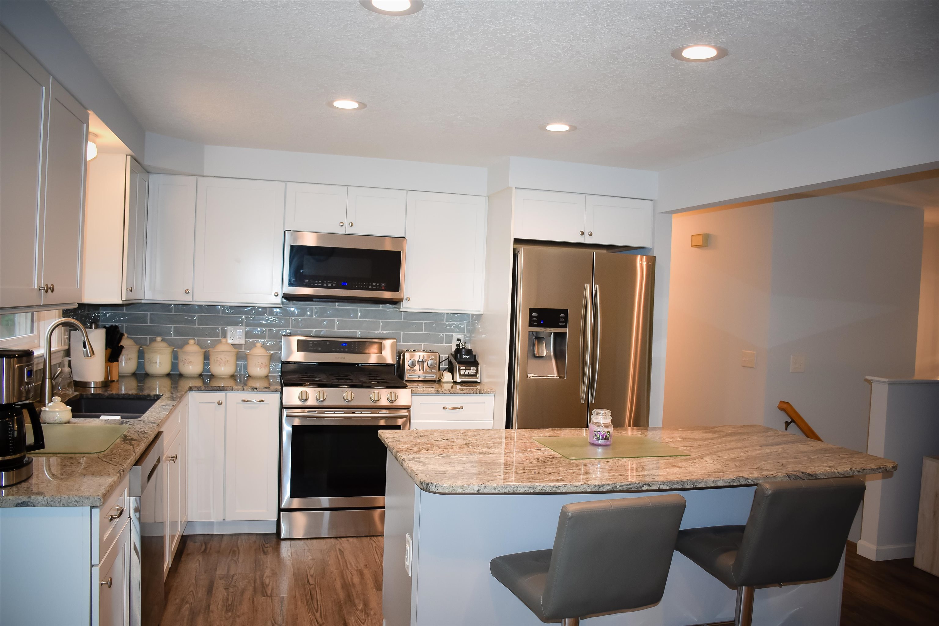 22 Vaughn Road Bow, NH 03304 - Photo 7 of 34