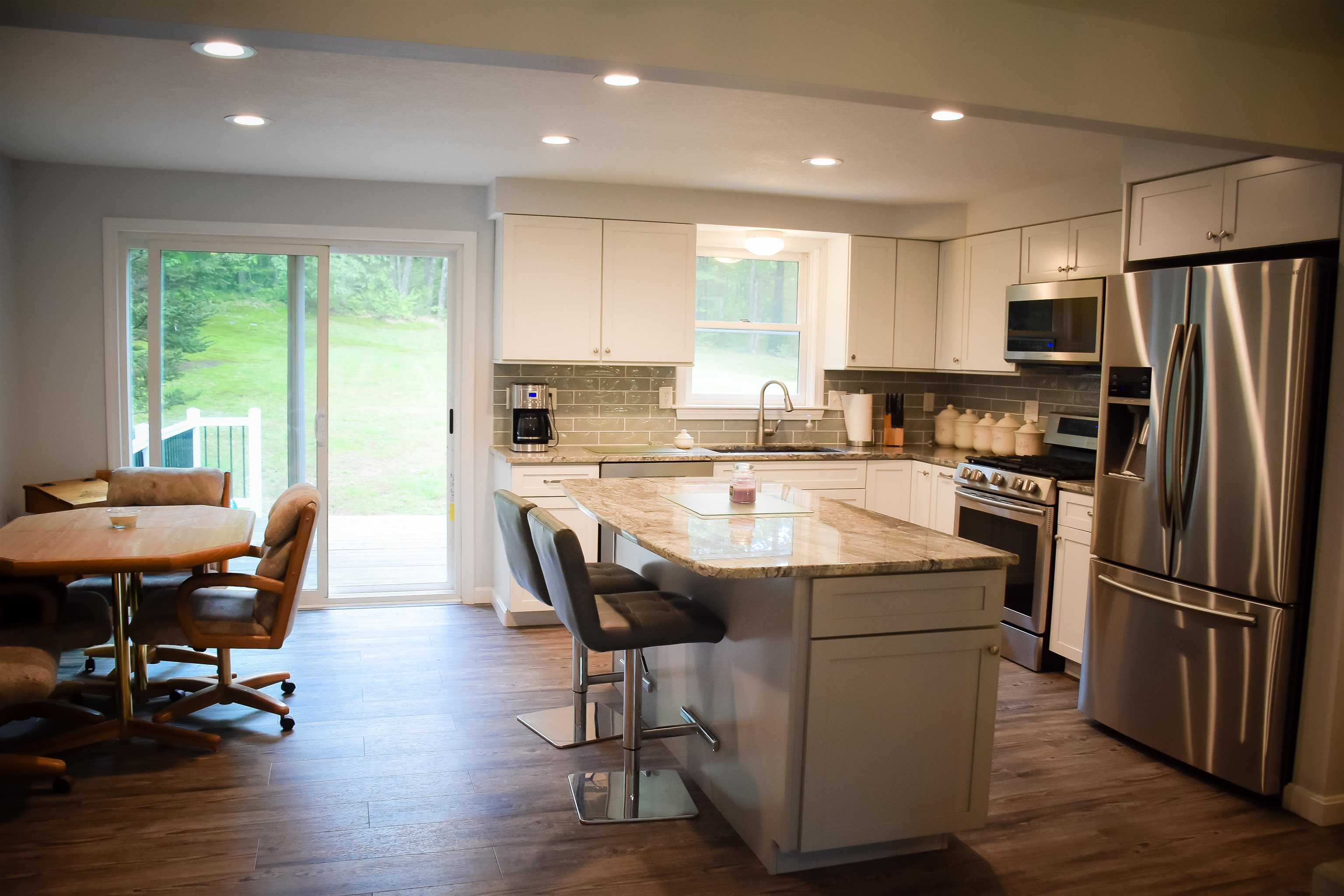 22 Vaughn Road Bow, NH 03304 - Photo 8 of 34