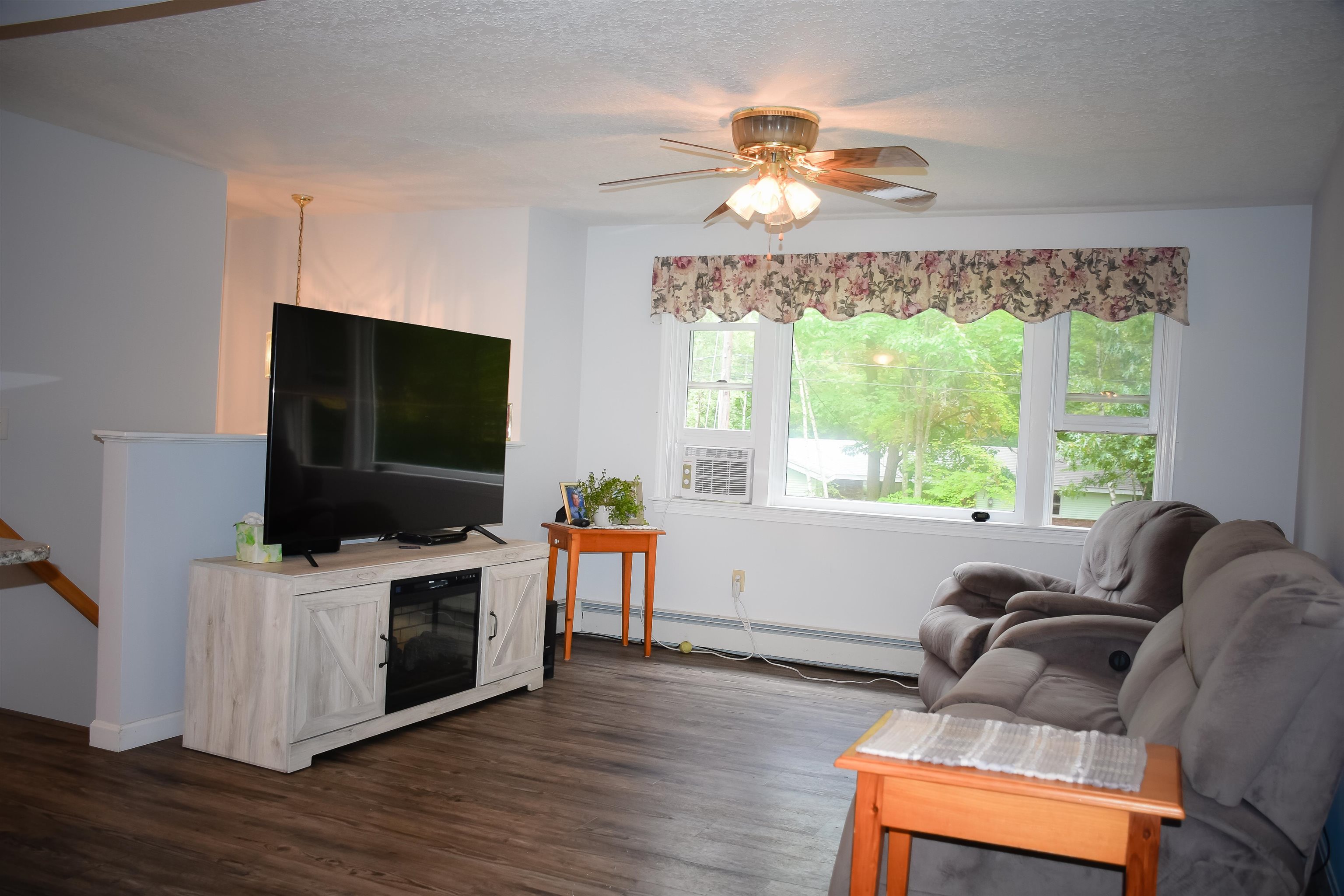 22 Vaughn Road Bow, NH 03304 - Photo 10 of 34