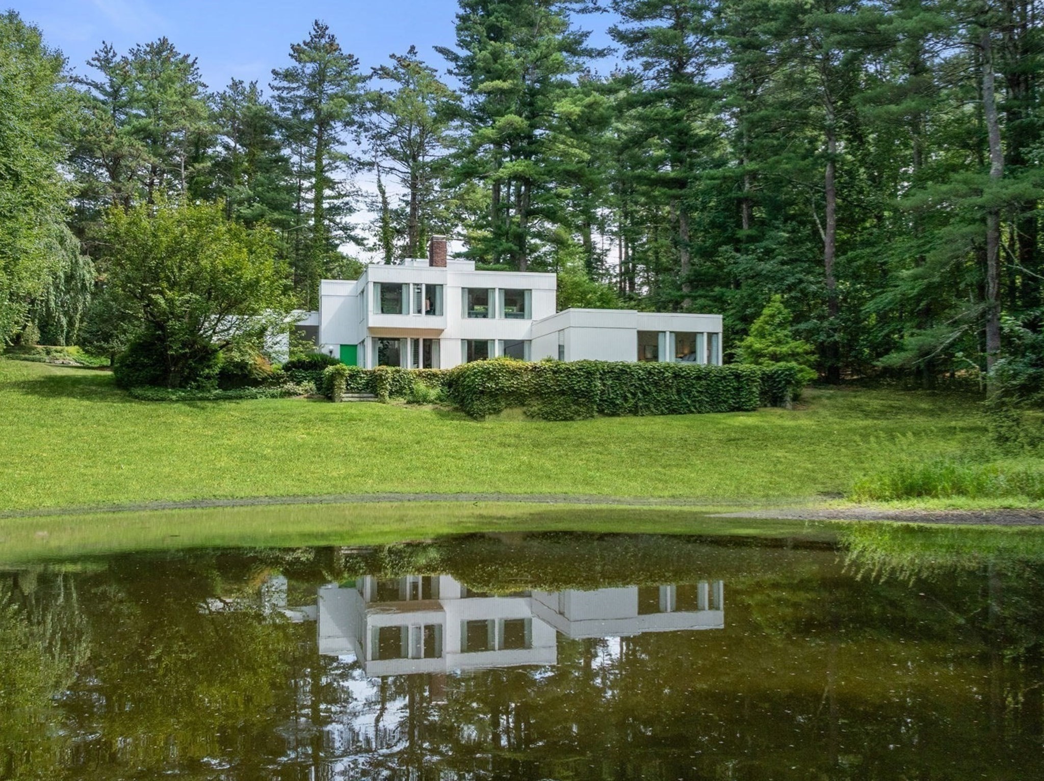 336 Deacon Haynes Road Concord, MA 01742 - Photo 2 of 36 Gallery Image 2