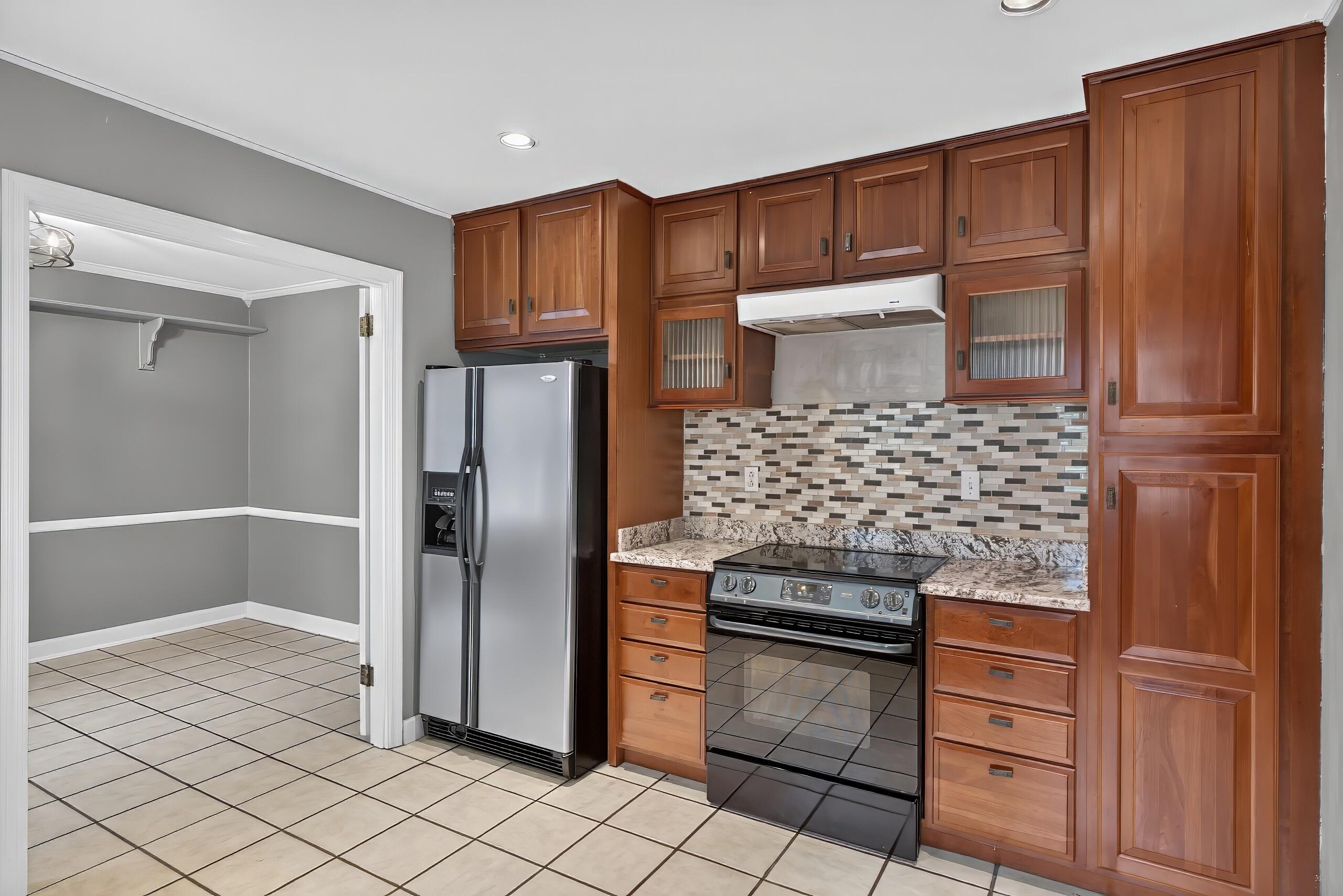 1009 Castleton Way Lexington, KY 40517 - Photo 20 of 57 121