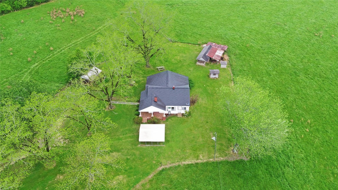 481 Bill Miller Road Lavonia, GA 30553 - Photo 39 of 44 Gallery Image 39