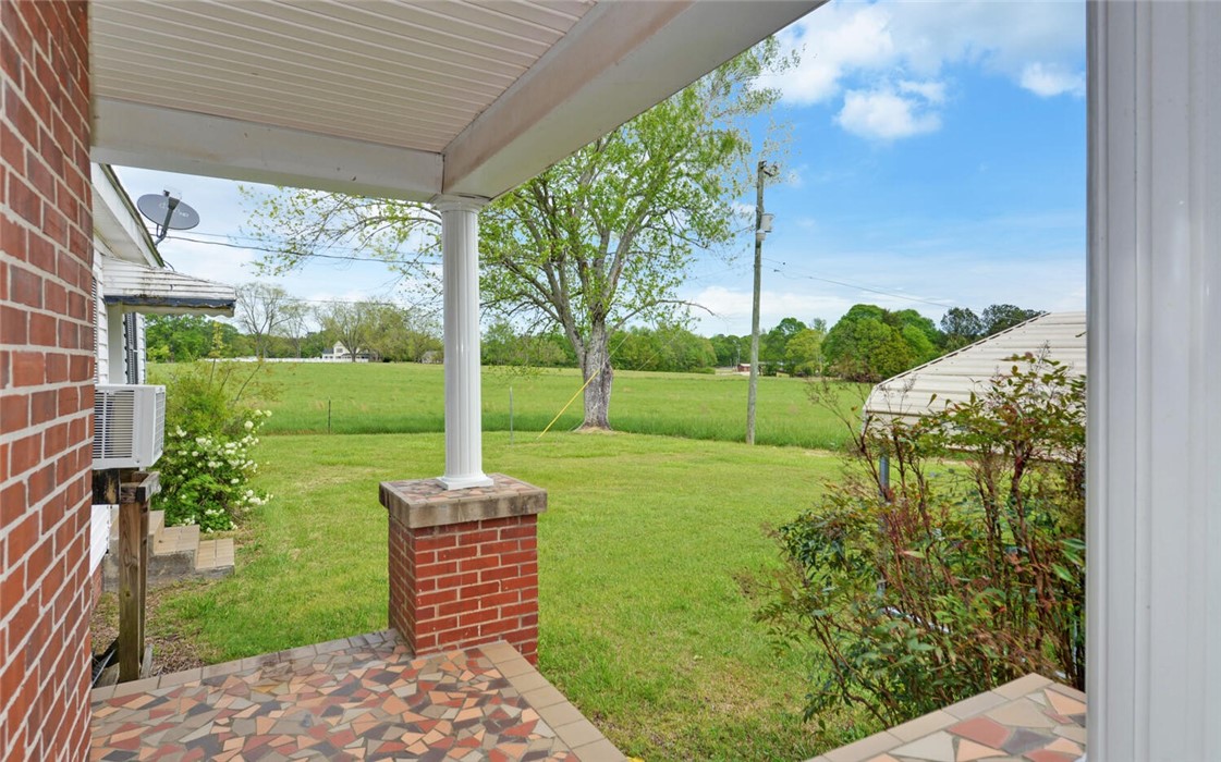 481 Bill Miller Road Lavonia, GA 30553 - Photo 5 of 44 Gallery Image 5